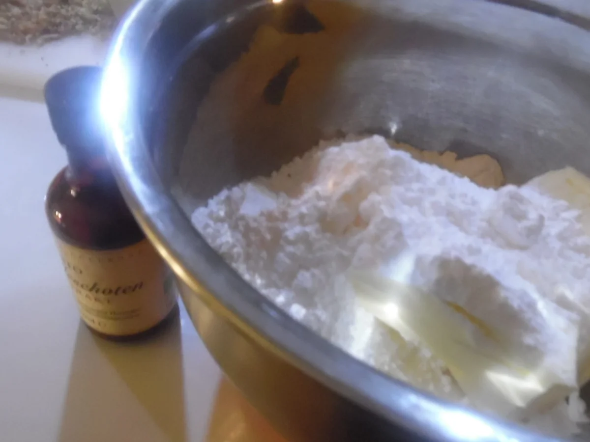 Rezept: Lime & Buttered Rum Meltaways Bild Nr. 6797 Lime & Buttered Rum Meltaways - Rezept - Bild Nr. 6797