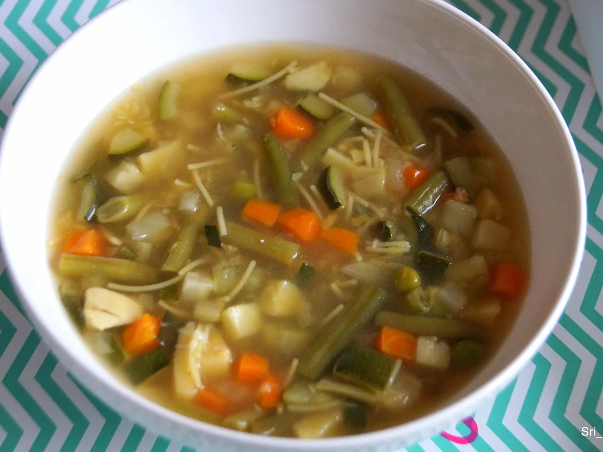 Gemüse-Suppe bei Erkältung - Rezept - Bild Nr. 2