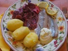 Matjesfilet mit Rote Beete Salat und Pellkartoffeln - Rezept - Bild Nr. 2