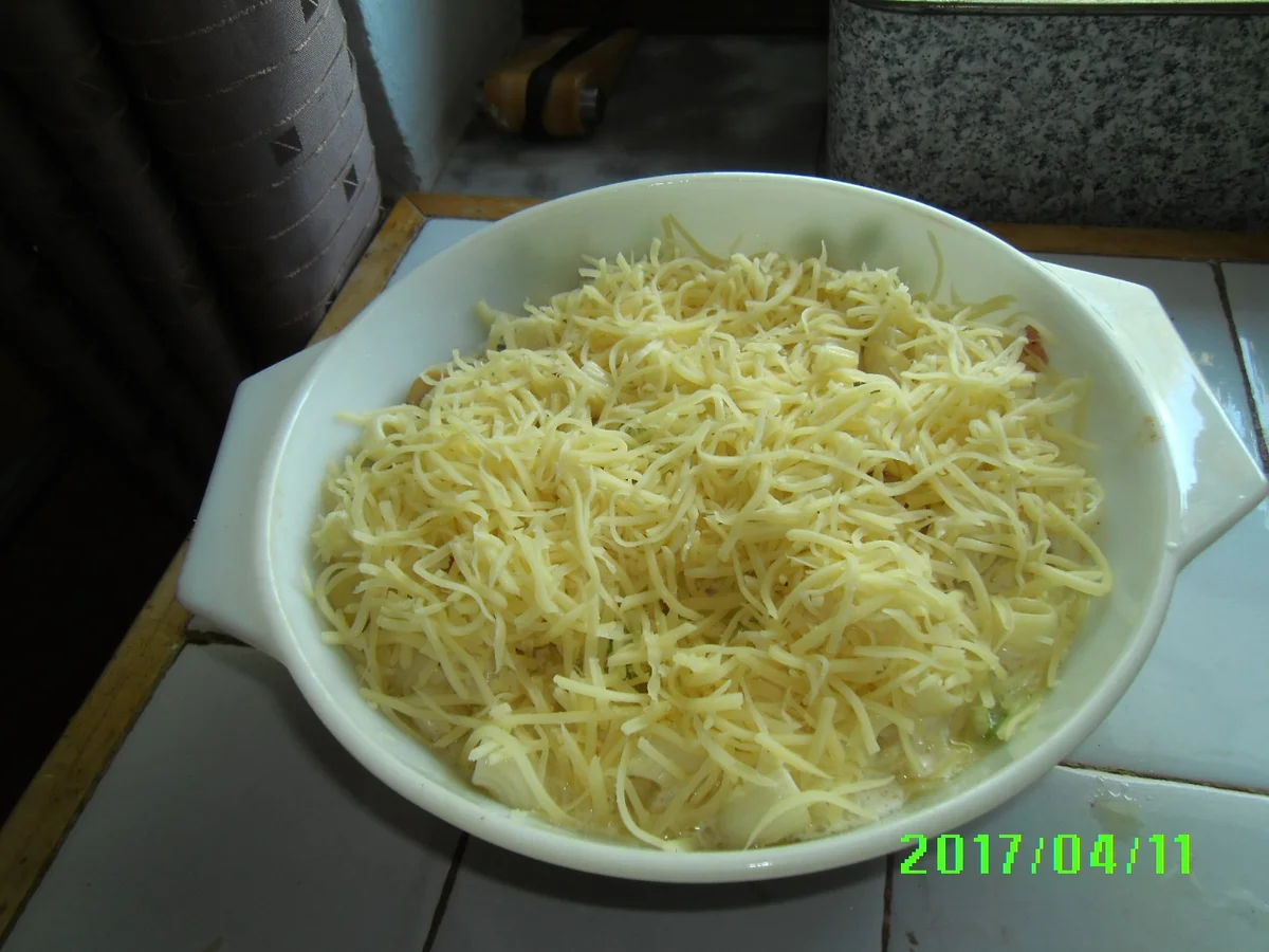 Rezept: Schneller deftiger Auflauf Bild Nr. 6788 Schneller deftiger Auflauf - Rezept - Bild Nr. 6788