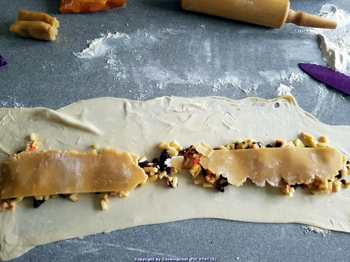 Apfelstrudel mit Marzipan - Rezept - Bild Nr. 6828