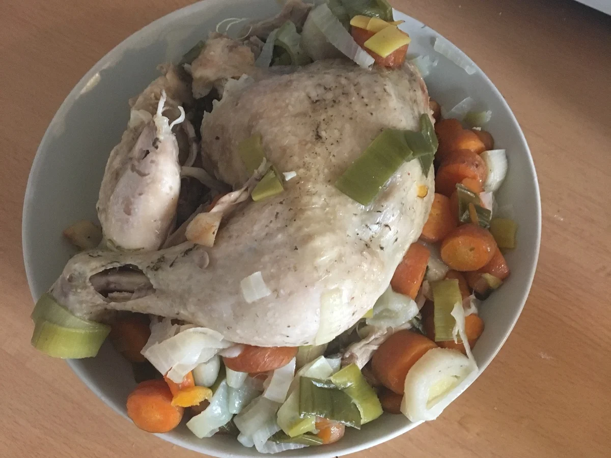 Rezept: klassische Nudelsuppe Bild Nr. 6829 klassische Nudelsuppe - Rezept - Bild Nr. 6829