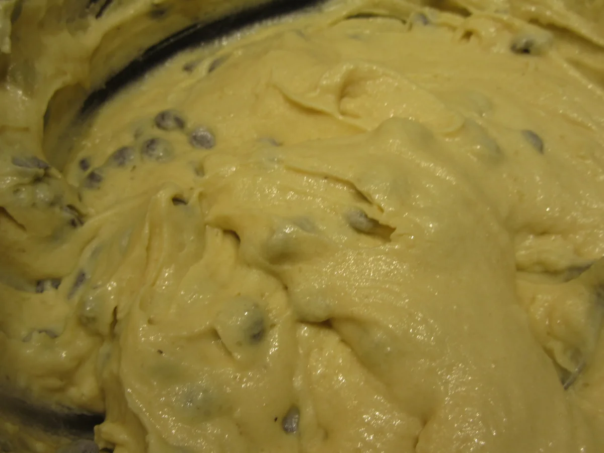 Backen: Rote Grütze trifft auf Stracciatella-Kuchen - Rezept - Bild Nr. 6828