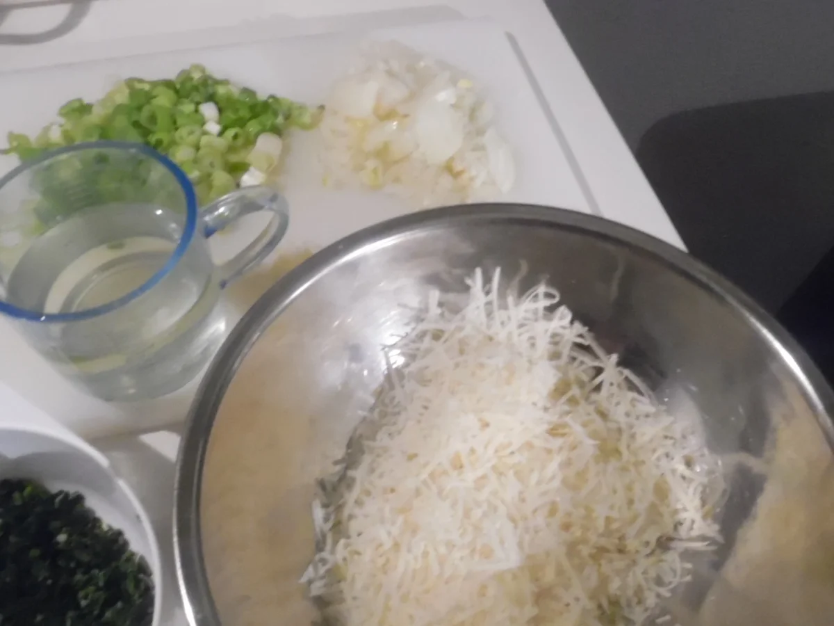 Kräuter-Risotto mit gefüllter Salsiccia im Schinken-Mantel - Rezept - Bild Nr. 6834