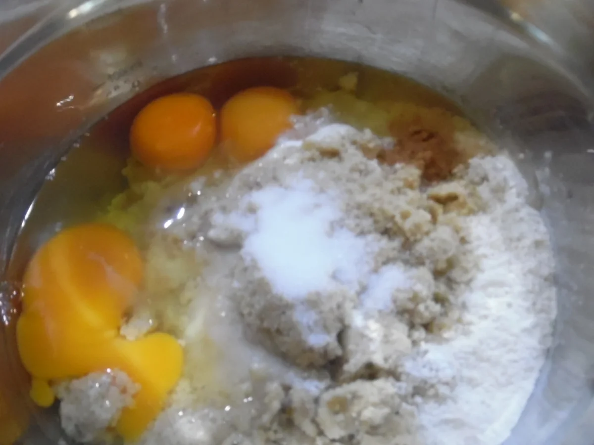 Rezept: Reh-Filet mit Waldbeeren-Soße, Walnuss-Knöpfle und Rosenkohl-Blättchen Bild Nr. 6842 Reh-Filet mit Waldbeeren-Soße, Walnuss-Knöpfle und Rosenkohl-Blättchen - Rezept - Bild Nr. 6842