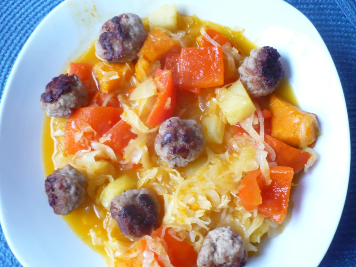 Rezept: Krauttopf mit Hackbällchen Bild Nr. 6832 Krauttopf mit Hackbällchen - Rezept - Bild Nr. 6832