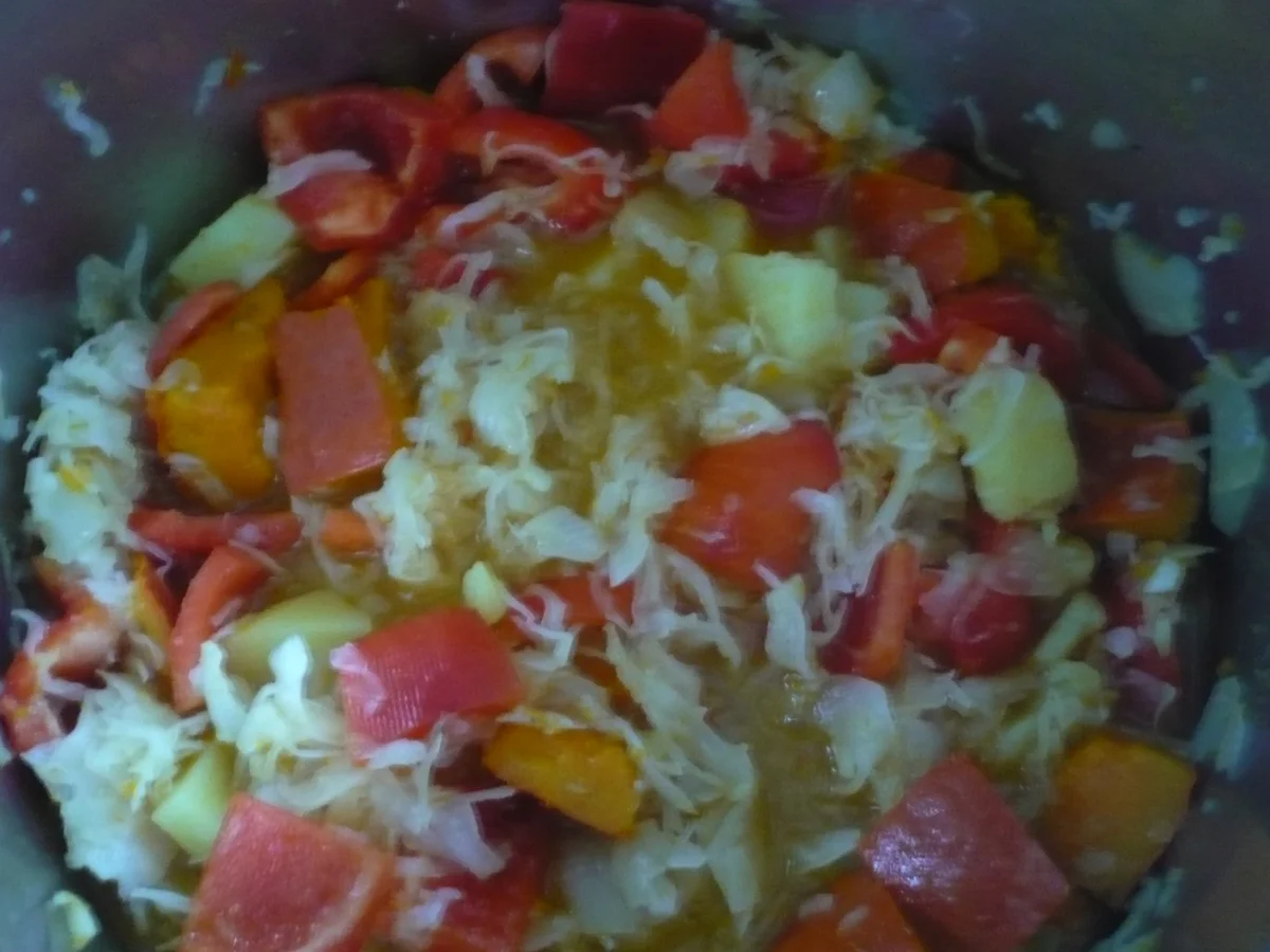 Rezept: Krauttopf mit Hackbällchen Bild Nr. 6836 Krauttopf mit Hackbällchen - Rezept - Bild Nr. 6836