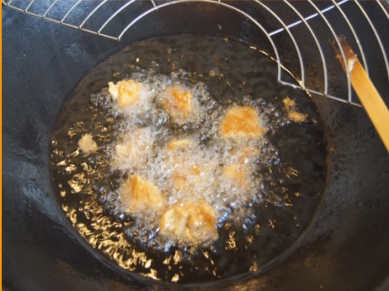 Ausgebacke Putenbrust mit Mie-Nudeln-Gemüsemix im Wok - Rezept - Bild Nr. 16