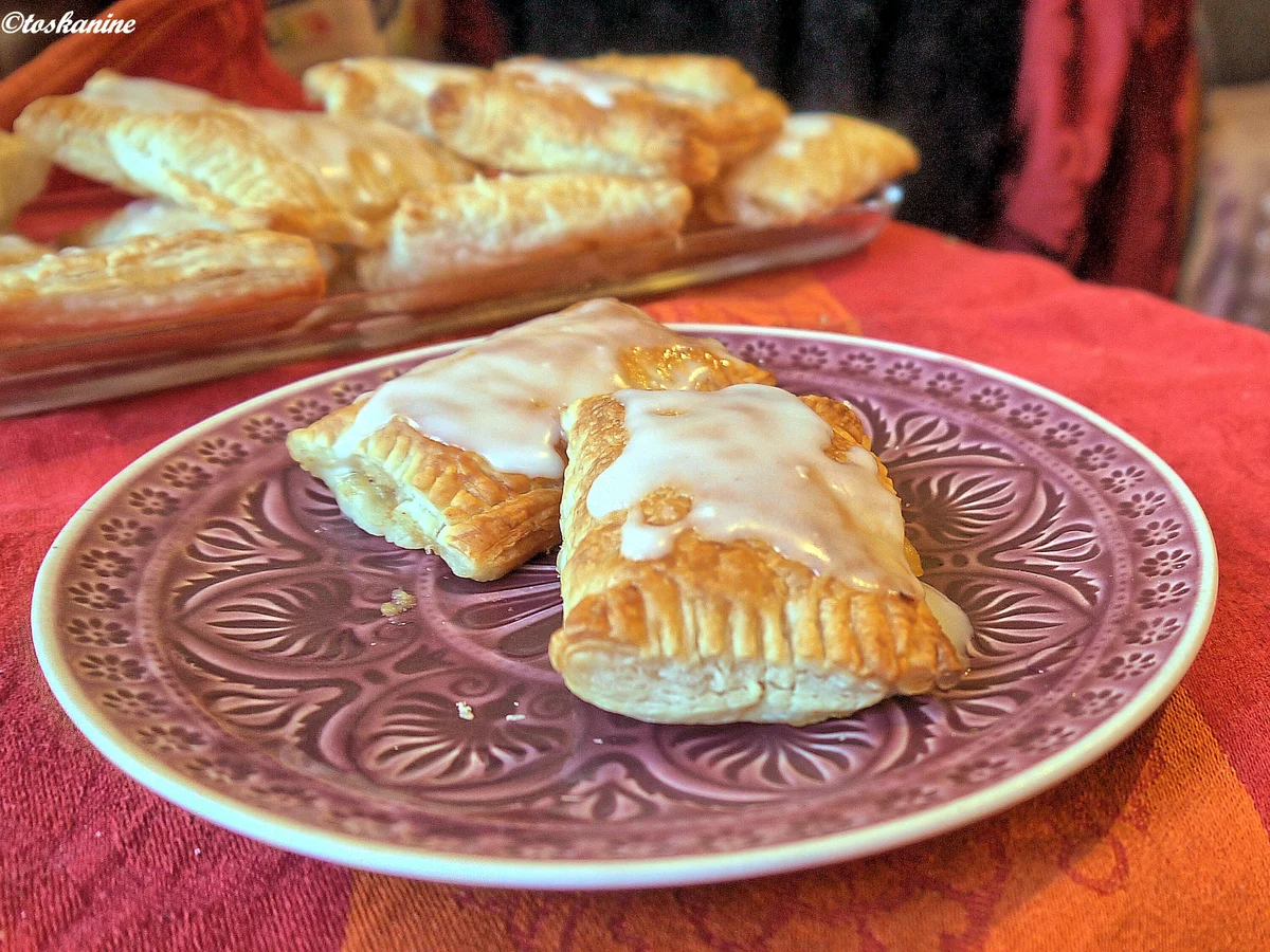 Rezept: Beschwipste Gewürz-Apfeltaschen Bild Nr. 3 Beschwipste Gewürz-Apfeltaschen - Rezept - Bild Nr. 3