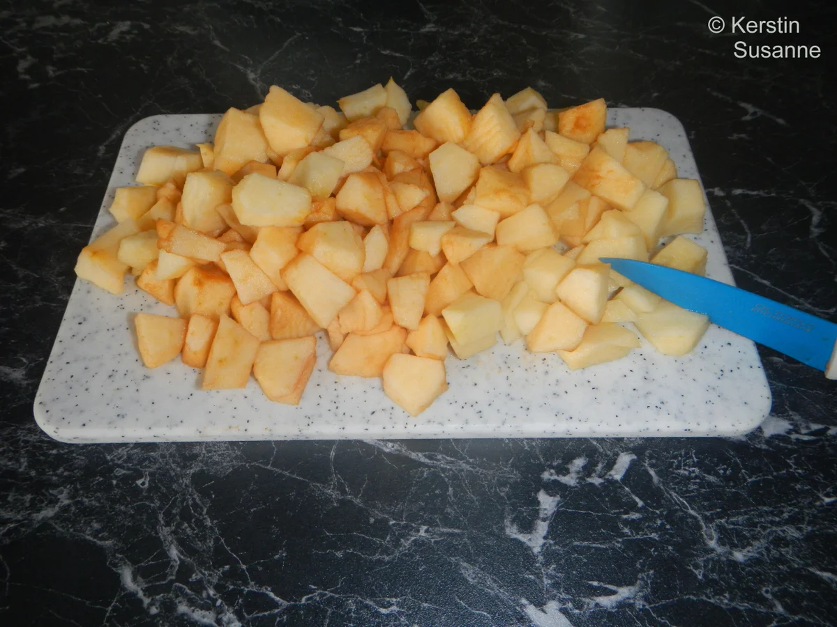Russischer Apfelkuchen - Rezept - Bild Nr. 6867