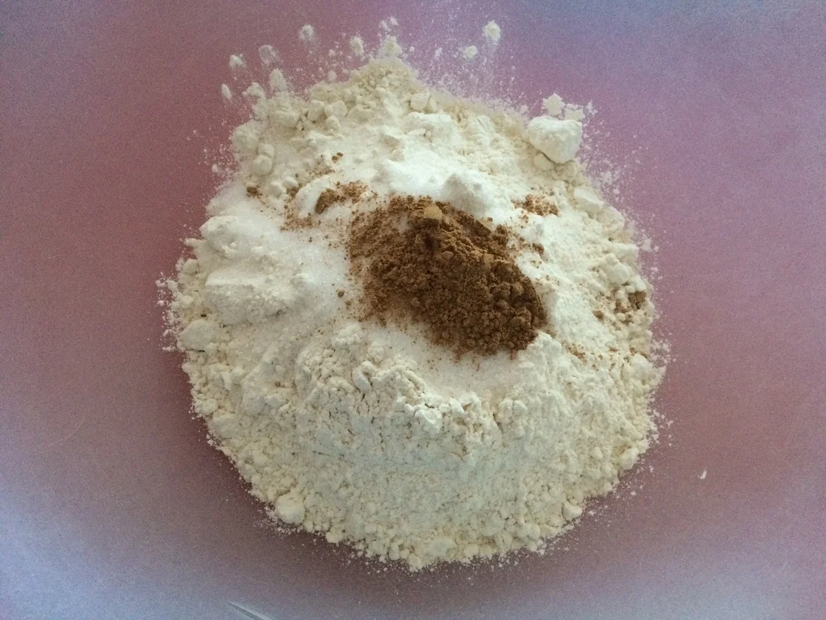 Rezept: Marzipan-Stollen Bällchen Bild Nr. 6870 Marzipan-Stollen Bällchen - Rezept - Bild Nr. 6870