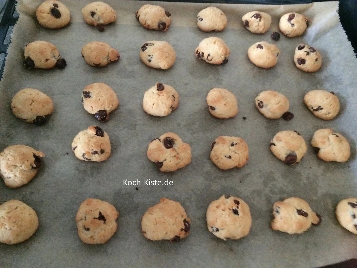 Rezept: Marzipan-Stollen Bällchen Bild Nr. 6879 Marzipan-Stollen Bällchen - Rezept - Bild Nr. 6879