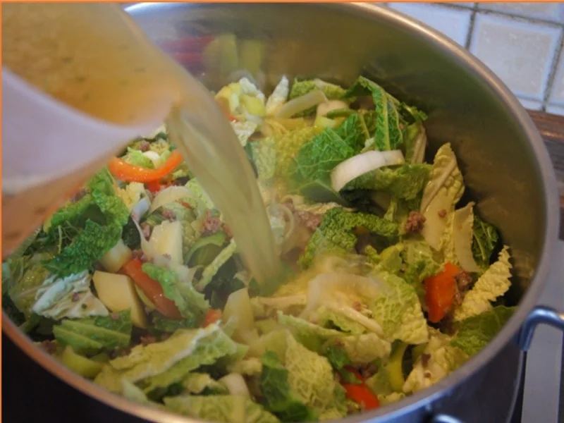 Rezept: Herzhafter Wintereintopf Bild Nr. 11 Herzhafter Wintereintopf - Rezept - Bild Nr. 11