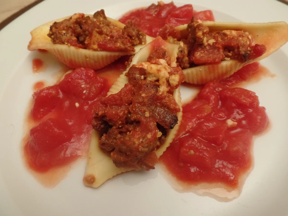 Rezept: Muschelnudeln mit Hack-Feta-Füllung Bild Nr. 6869 Muschelnudeln mit Hack-Feta-Füllung - Rezept - Bild Nr. 6869