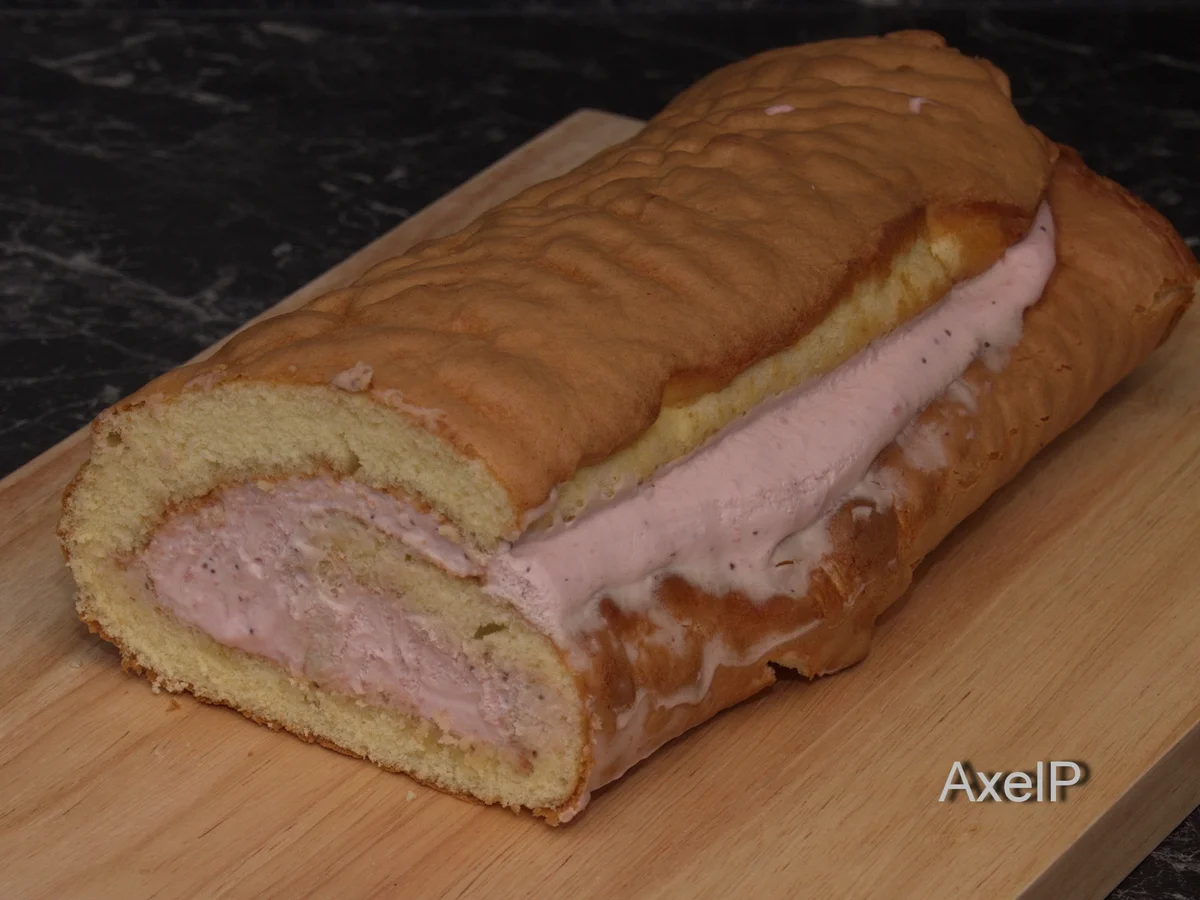 Mascarpone-Erdbeer-Rolle - Rezept - Bild Nr. 7566