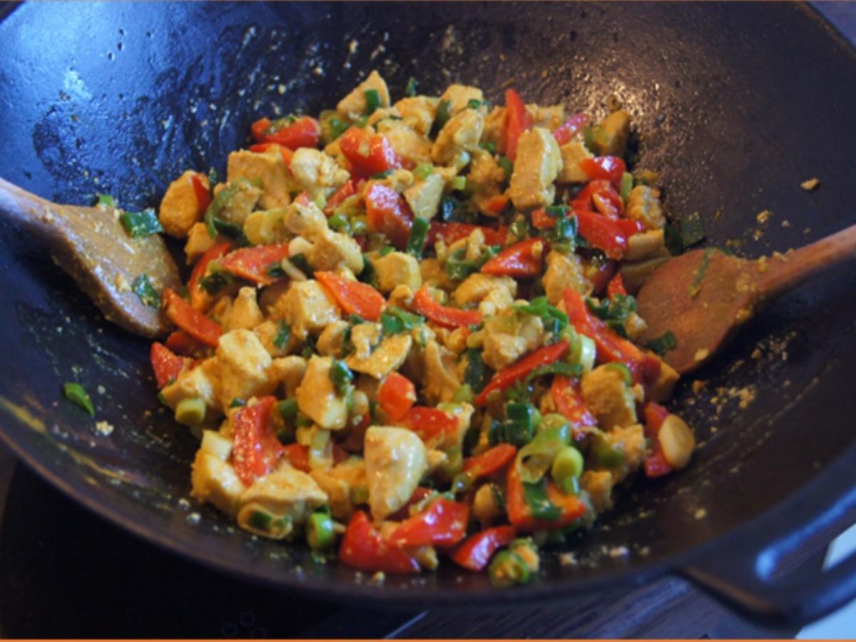 Indisches Hähnchenbrustfilet-Curry im Wok mit Jasmin-Reis - Rezept - Bild Nr. 6896