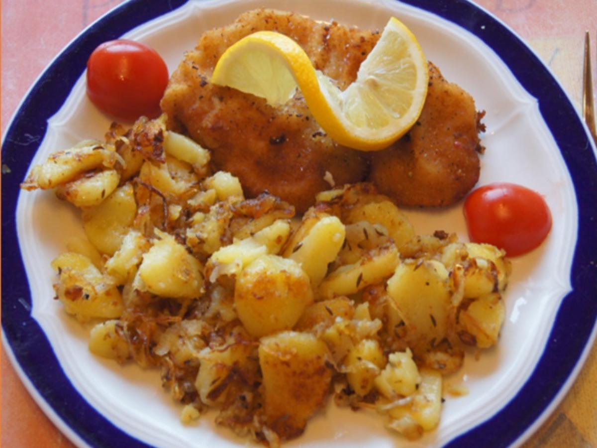 Alm-Schnitzel mit herzhaften Bratkartoffeln - Rezept - kochbar.de