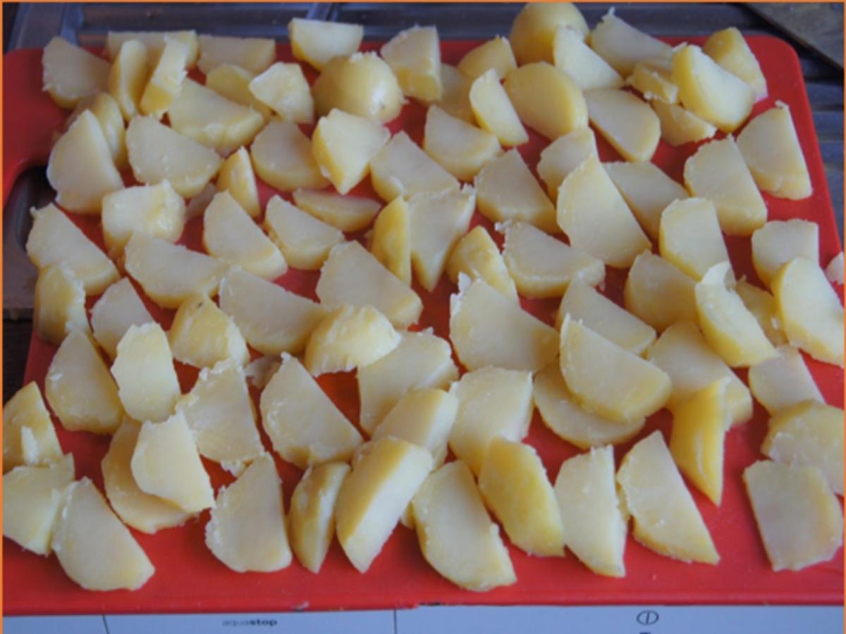 Alm-Schnitzel mit herzhaften Bratkartoffeln - Rezept - Bild Nr. 8