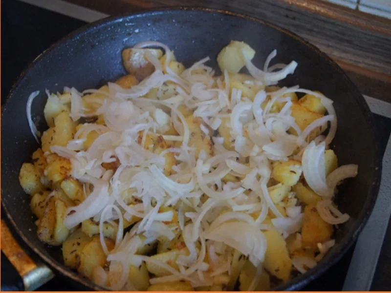 Alm-Schnitzel mit herzhaften Bratkartoffeln - Rezept - Bild Nr. 10