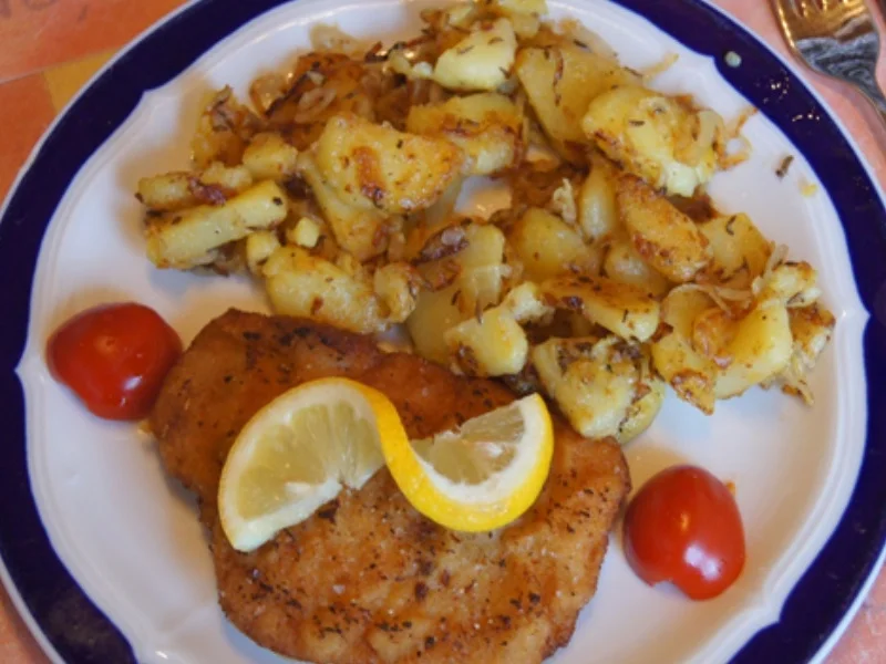 Alm-Schnitzel mit herzhaften Bratkartoffeln - Rezept - Bild Nr. 13