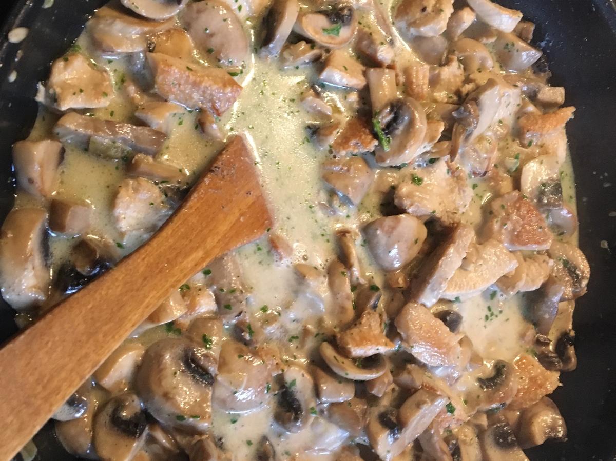 Geschnetzeltes mit Champignons und Reis - Rezept - kochbar.de