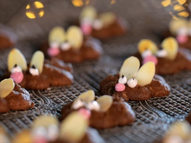 Rezept: Süße Weihnachtsmäuse Bild Nr. 2 Süße Weihnachtsmäuse - Rezept - Bild Nr. 2