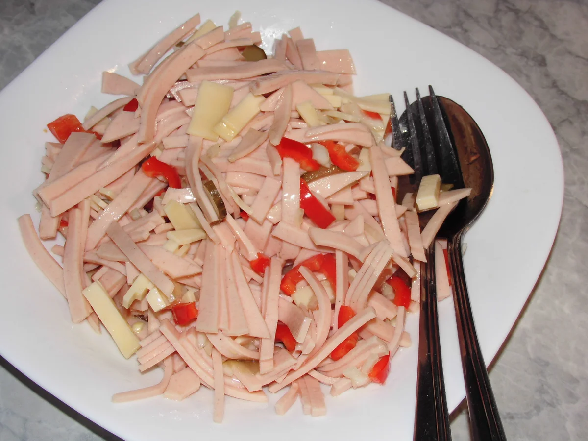 Wurstsalat a lá Chris - Rezept - Bild Nr. 3