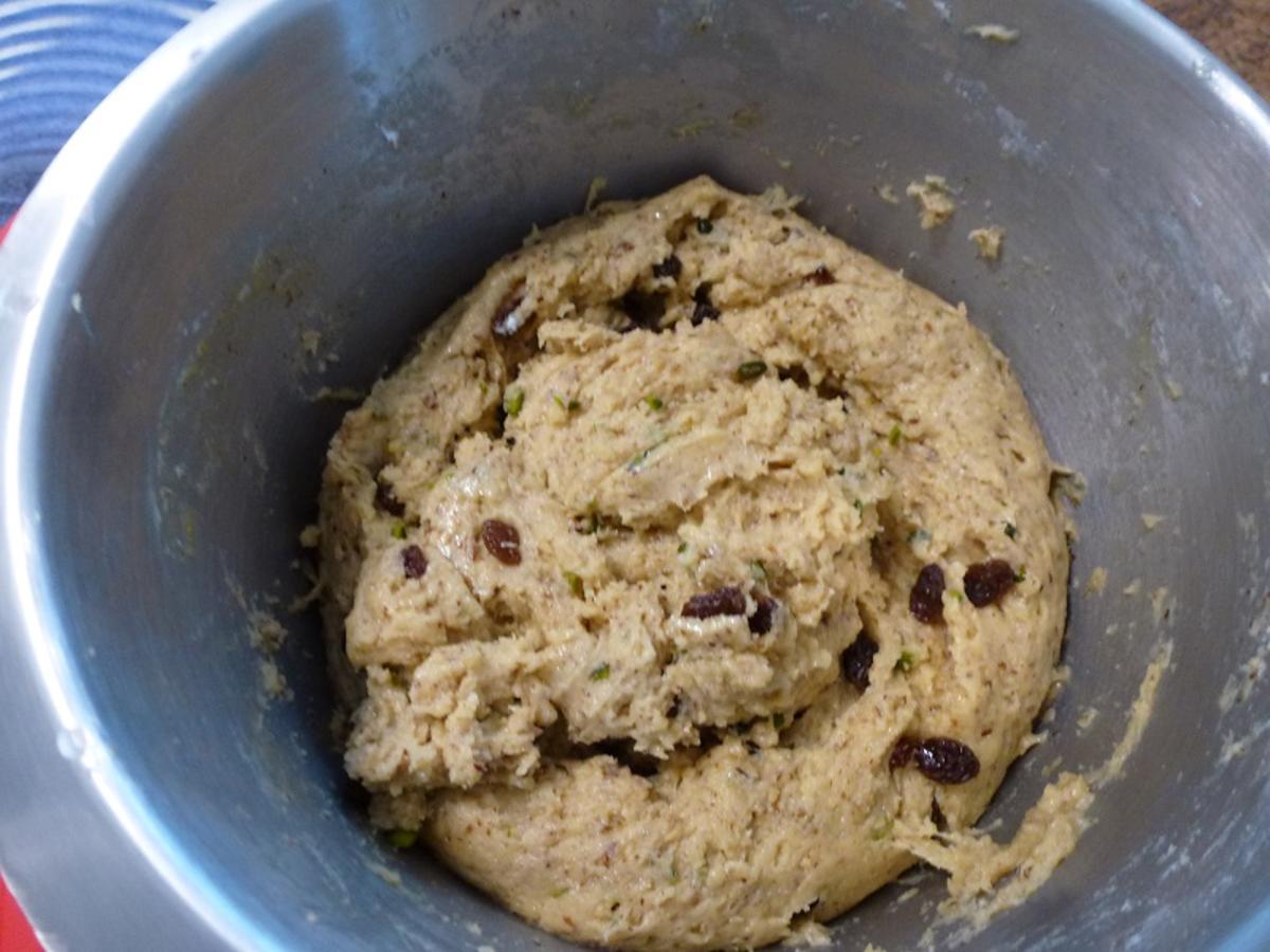 Kleiner Quark-Stollen - Rezept - Bild Nr. 6907