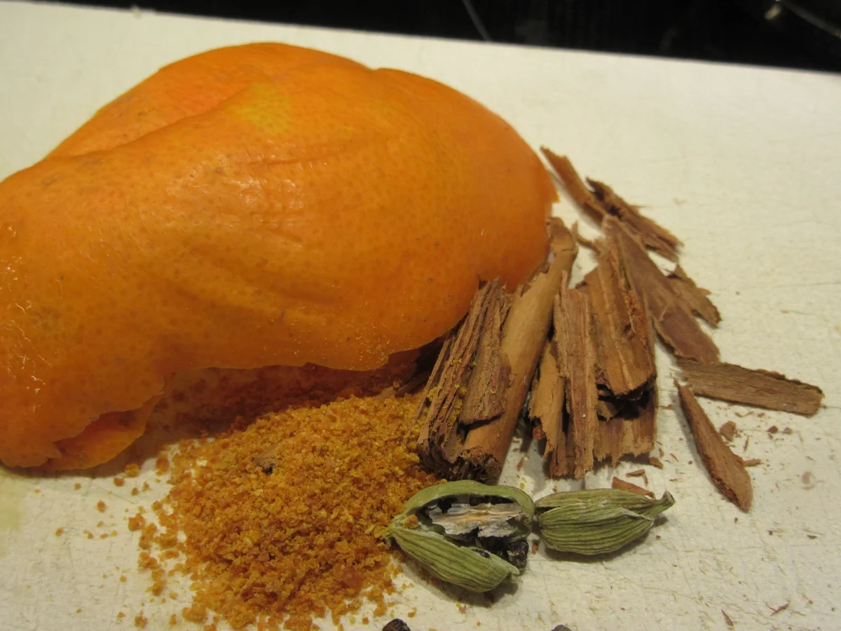 Getränke: Orangen-Gewürzmilch "Heißes Herz" - Rezept - Bild Nr. 3