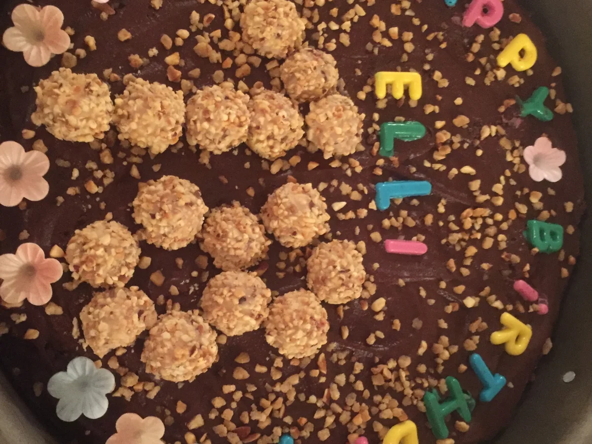 Rezept: Haselnuss Browni Kuchen Bild Nr. 2 Haselnuss Browni Kuchen - Rezept - Bild Nr. 2