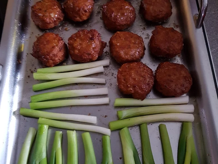 Rezept: Chickentaler (Geflügelfrikadellen) Bild Nr. 6933 Chickentaler (Geflügelfrikadellen) - Rezept - Bild Nr. 6933