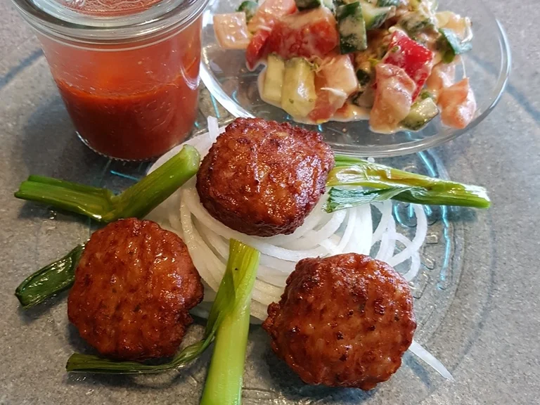 Rezept: Chickentaler (Geflügelfrikadellen) Bild Nr. 6935 Chickentaler (Geflügelfrikadellen) - Rezept - Bild Nr. 6935