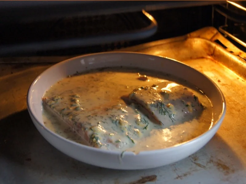 Wildlachsfilet mit herzhaft geschmorten Stangensellerie und Süßkartoffelstampf - Rezept - Bild Nr. 5