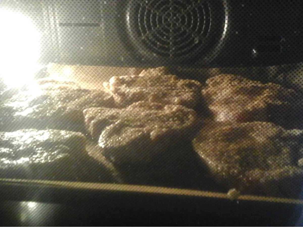 Rezept: Backofenkoteletts mit Brokkoli und Kartoffeln Bild Nr. 6936 Backofenkoteletts mit Brokkoli und Kartoffeln - Rezept - Bild Nr. 6936