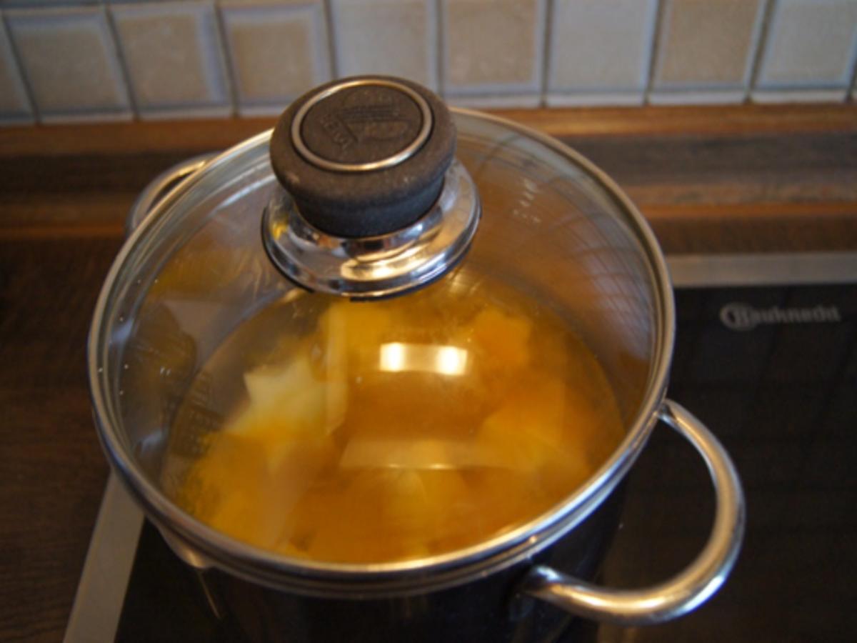 Schlemmerfilet mit pikanten Rahmspinat und Kartoffelstampf mit Kartoffelsternen - Rezept - Bild Nr. 12
