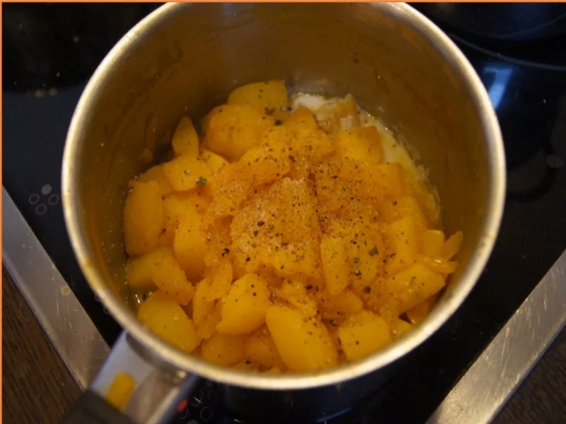 Schlemmerfilet mit pikanten Rahmspinat und Kartoffelstampf mit Kartoffelsternen - Rezept - Bild Nr. 15