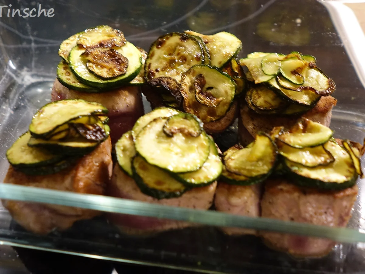 Rezept: Überbackenes Schweinefilet Bild Nr. 6940 Überbackenes Schweinefilet - Rezept - Bild Nr. 6940