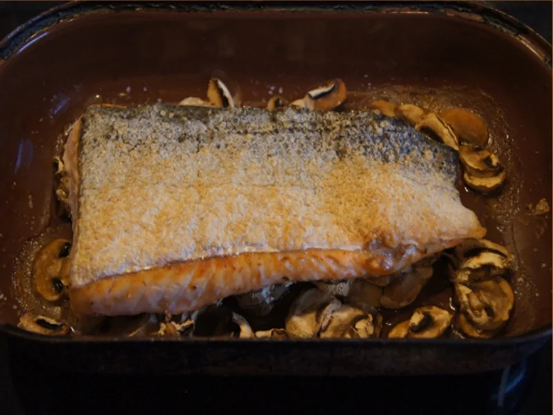 Backofenlachsfilet auf Champignons mit Zuckerschotenpüree und Süßkartoffelstampf - Rezept - Bild Nr. 6942