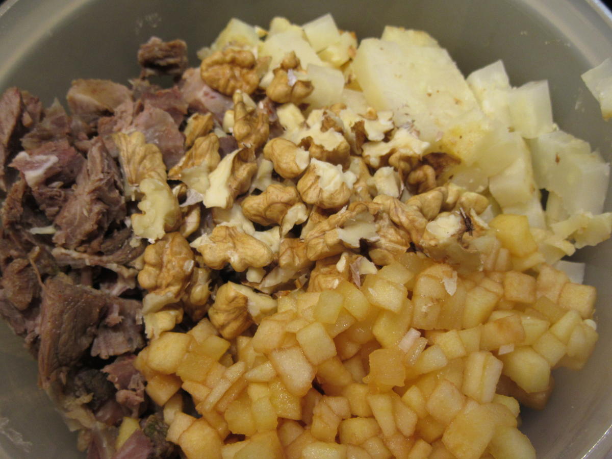 Salate: Rindfleischsalat a´la Waldorf - Rezept - Bild Nr. 3