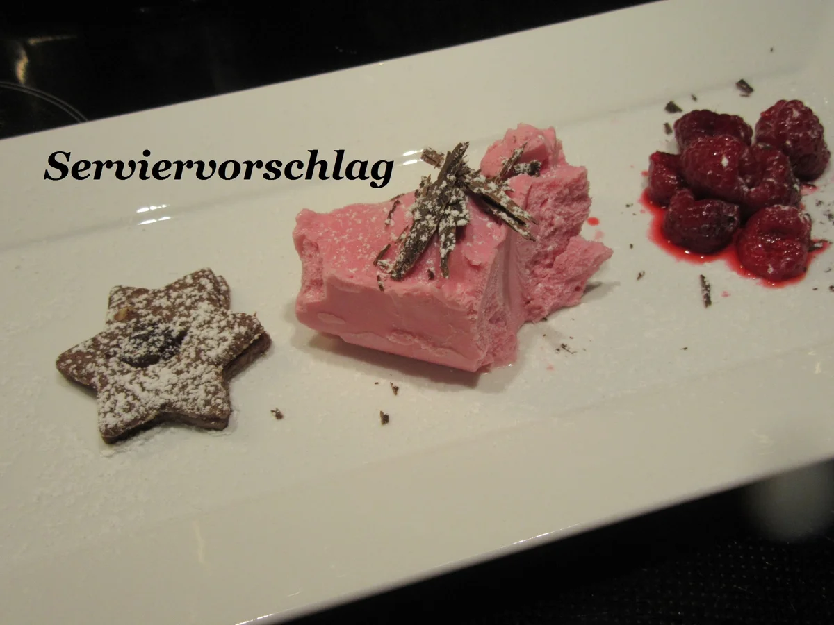 Rezept: Dessert: Himbeereis aus Skyr Bild Nr. 2 Dessert: Himbeereis aus Skyr - Rezept - Bild Nr. 2