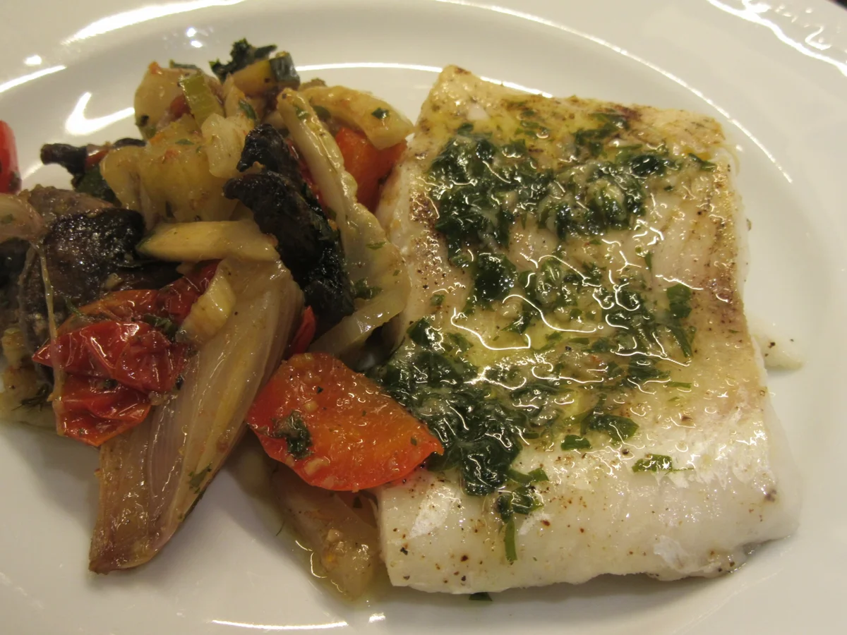 Rezept: Fisch: Zander mit flüssiger Kräuterbutter und Ofengemüse* Bild Nr. 6939 Fisch: Zander mit flüssiger Kräuterbutter und Ofengemüse* - Rezept - Bild Nr. 6939