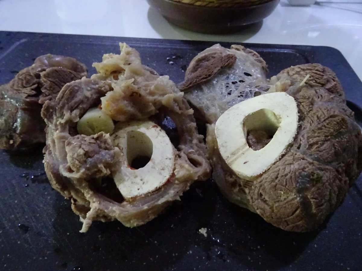 Rinds-Consommé - Rezept - Bild Nr. 6942