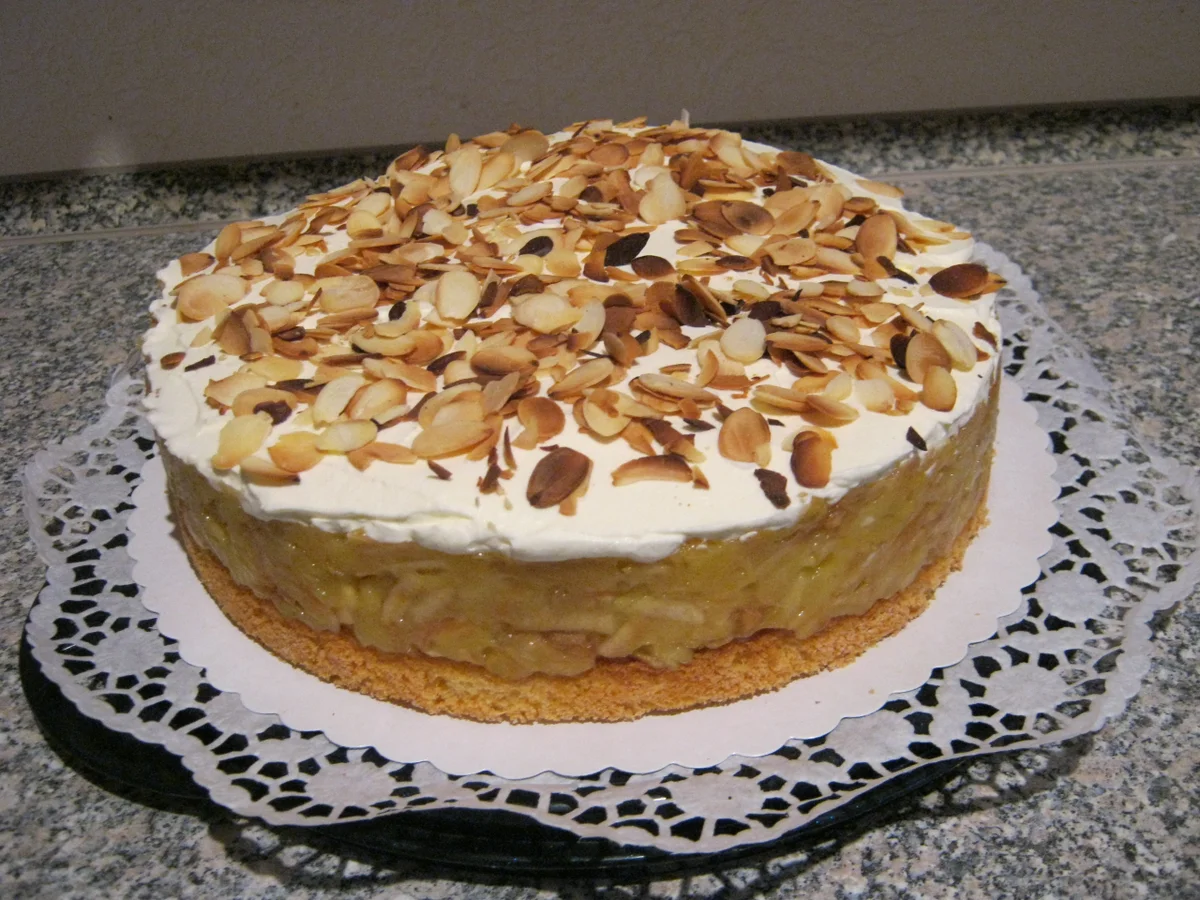 Rezept: Apfel~Sahne~Torte Bild Nr. 6943 Apfel~Sahne~Torte - Rezept - Bild Nr. 6943