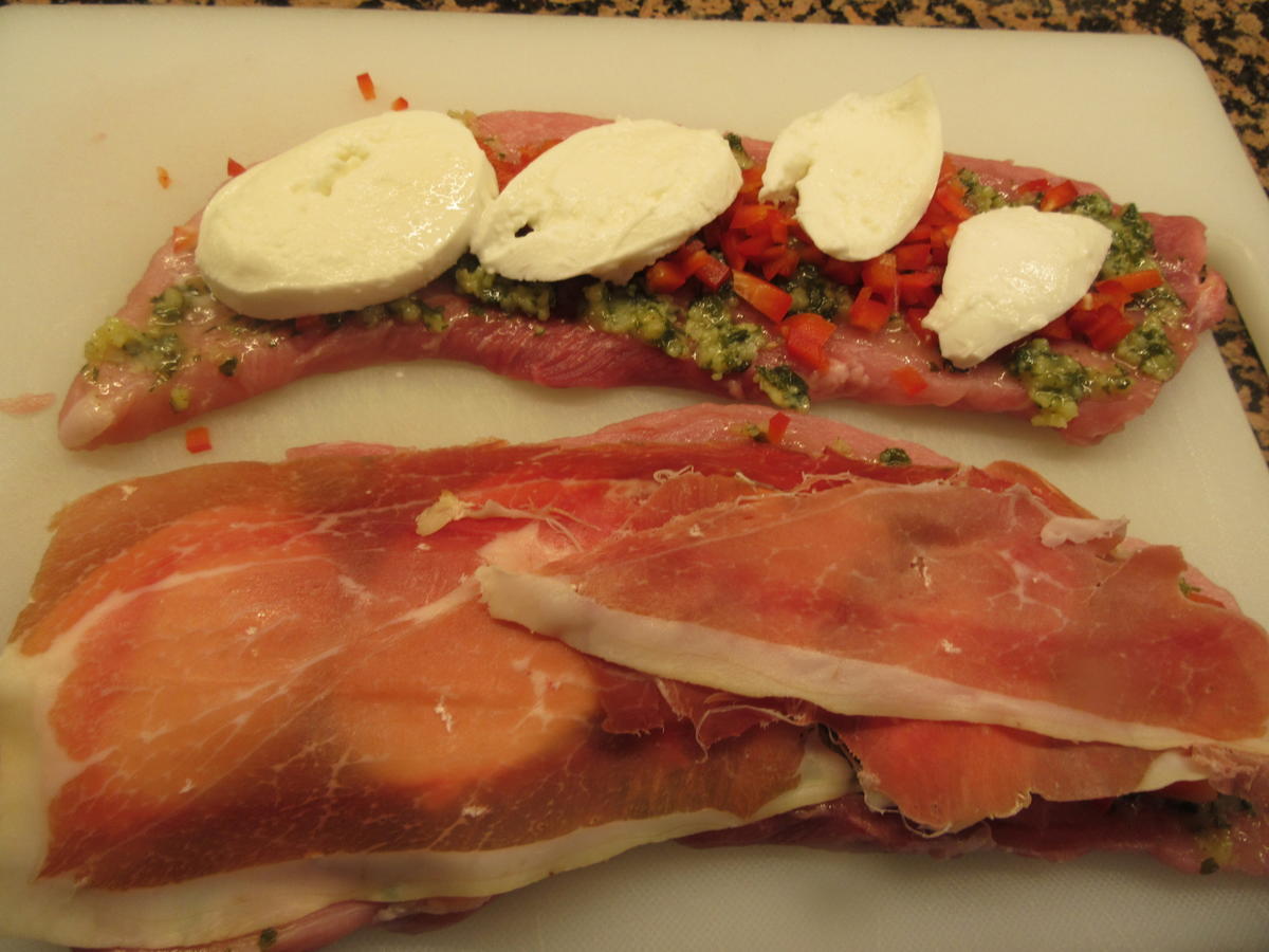 Fleisch: Schweinerouladen a´la Mamma di Toscana mit Peperonata-Soße - Rezept - Bild Nr. 6946