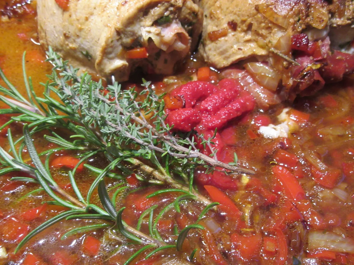 Fleisch: Schweinerouladen a´la Mamma di Toscana mit Peperonata-Soße - Rezept - Bild Nr. 6951