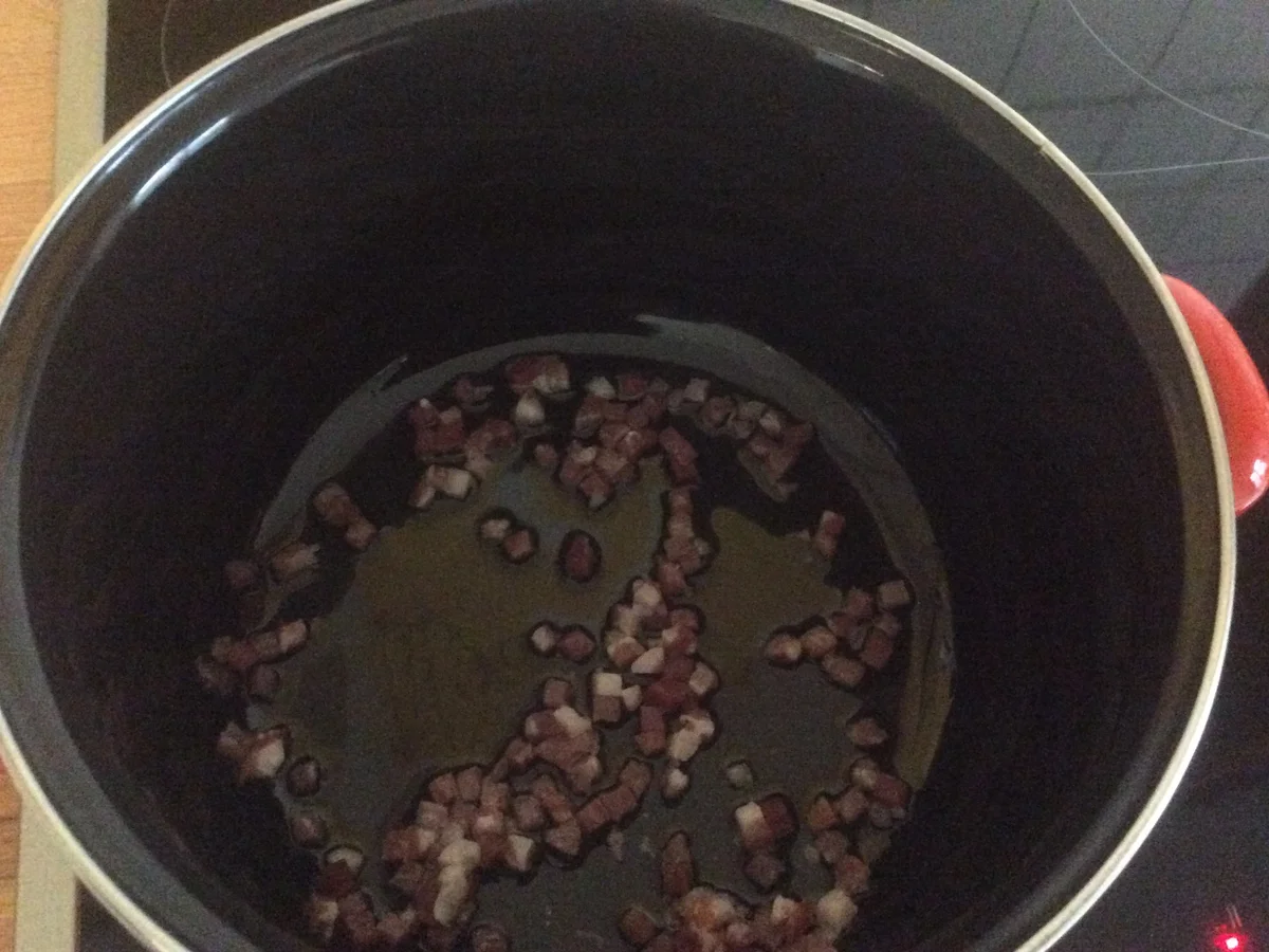 Kartoffelsuppe mit Würstchen - Rezept - Bild Nr. 6950