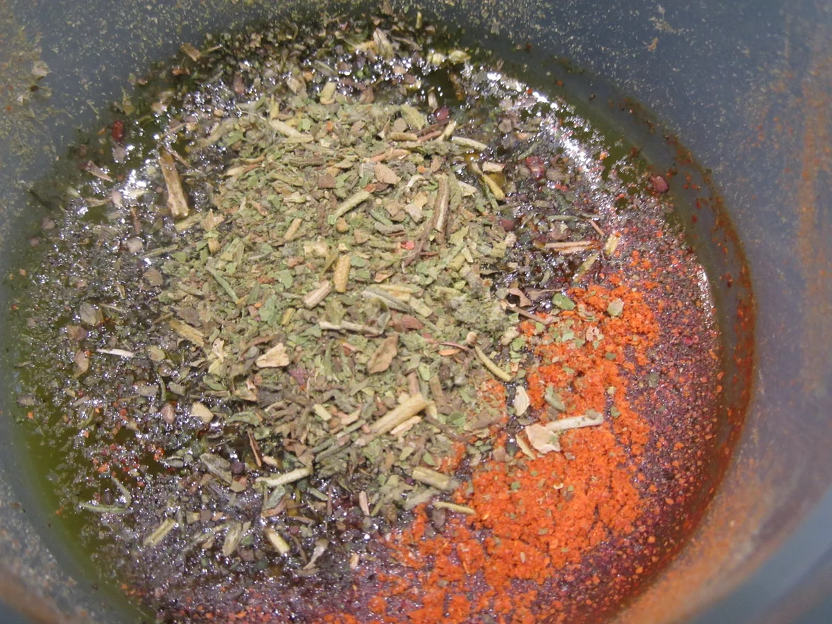 Rezept: Fleisch: Rinderlende NT mit Pflaumensoße, Rosenkohlgratin und Kartoffelstroh Bild Nr. 6950 Fleisch: Rinderlende NT mit Pflaumensoße, Rosenkohlgratin und Kartoffelstroh - Rezept - Bild Nr. 6950