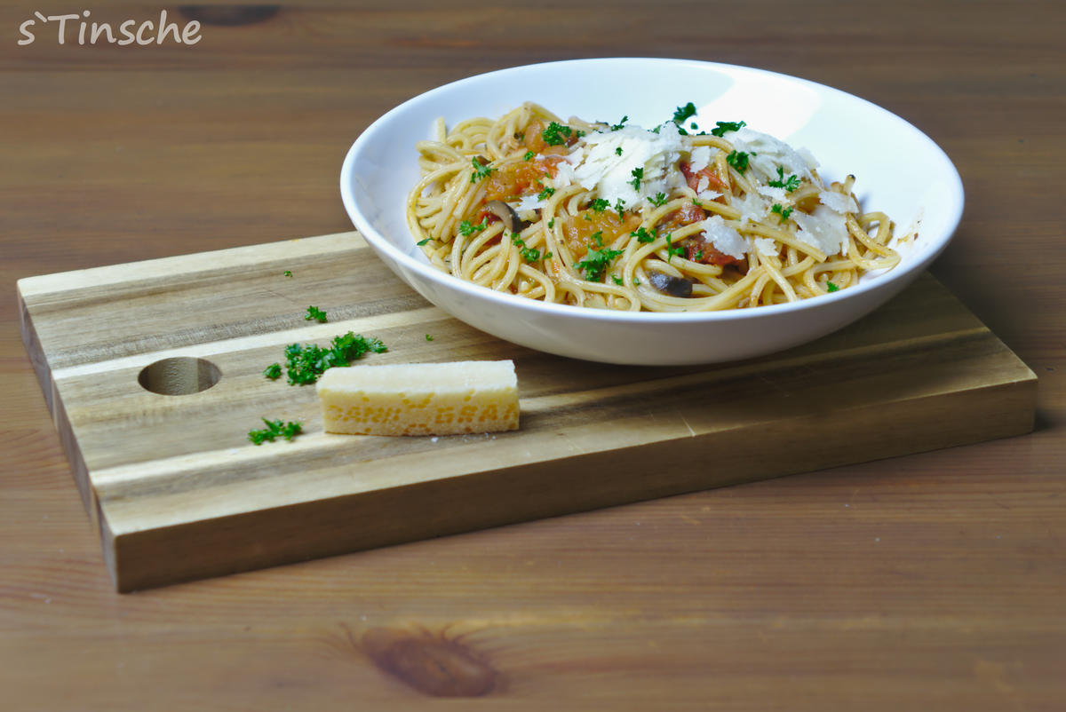 Spaghetti alla puttanesca - Rezept - Bild Nr. 6950