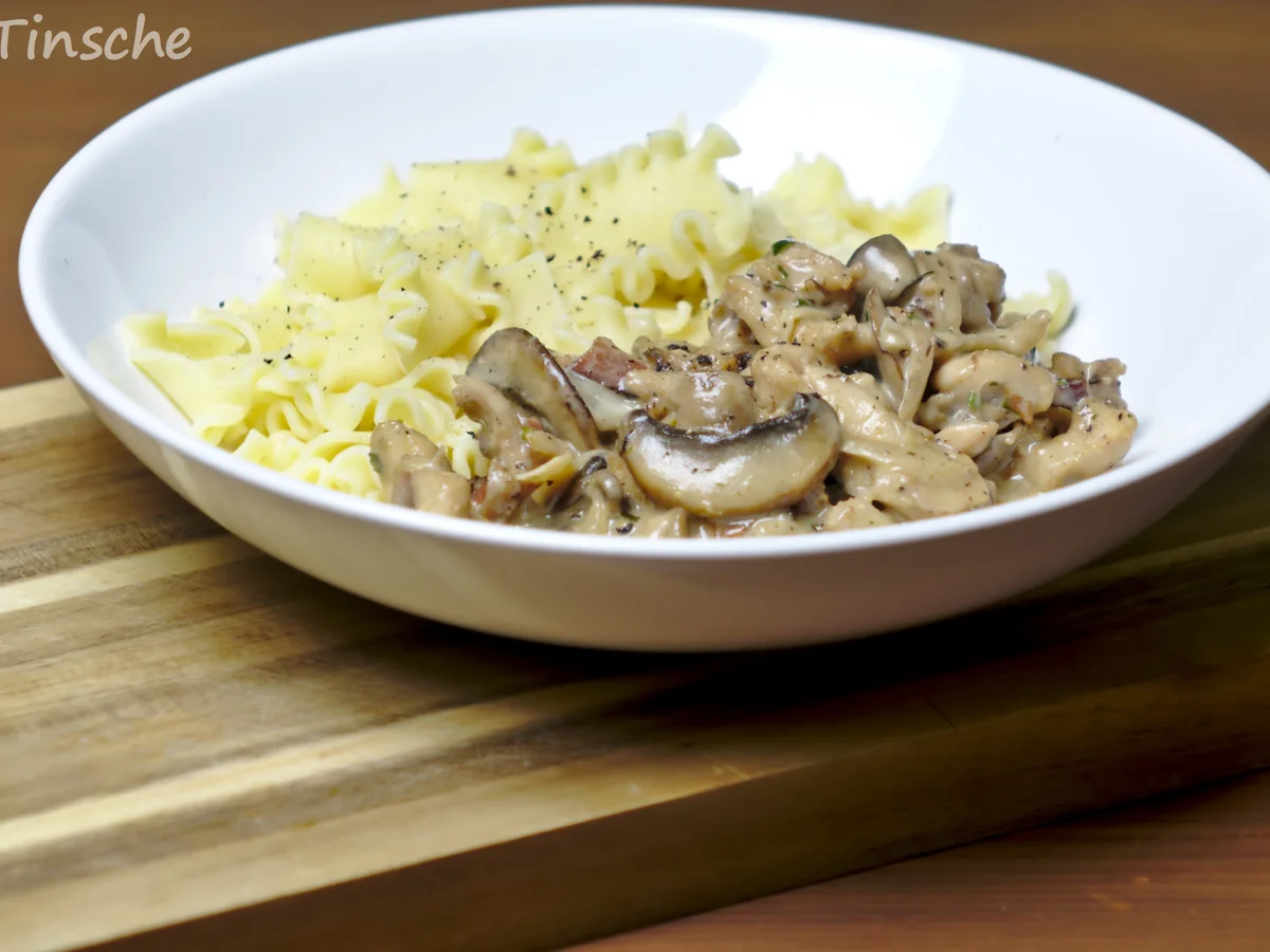 Kaninchengeschnetzeltes mit Pasta - Rezept - Bild Nr. 6993