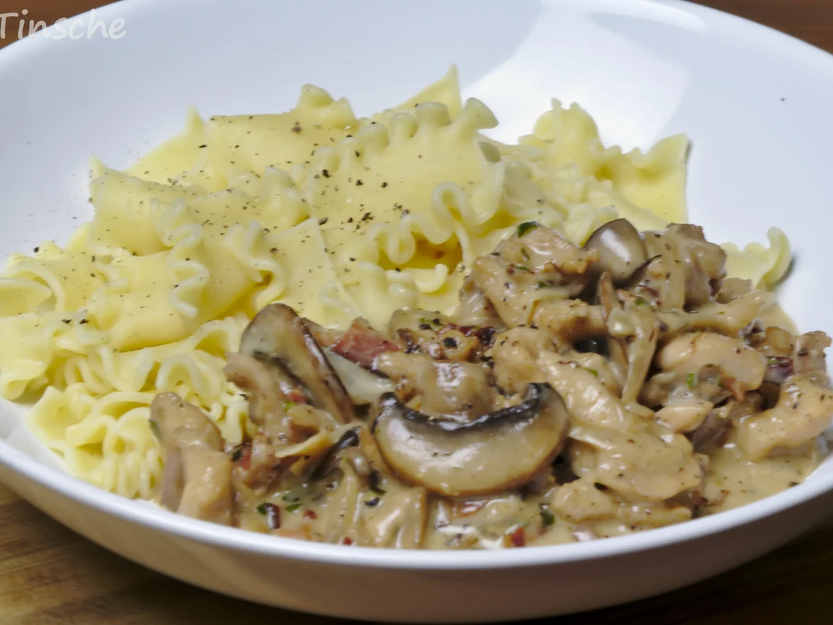 Kaninchengeschnetzeltes mit Pasta - Rezept - Bild Nr. 6994